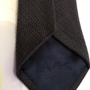 Michael Kors brand new brown knit fashion tie